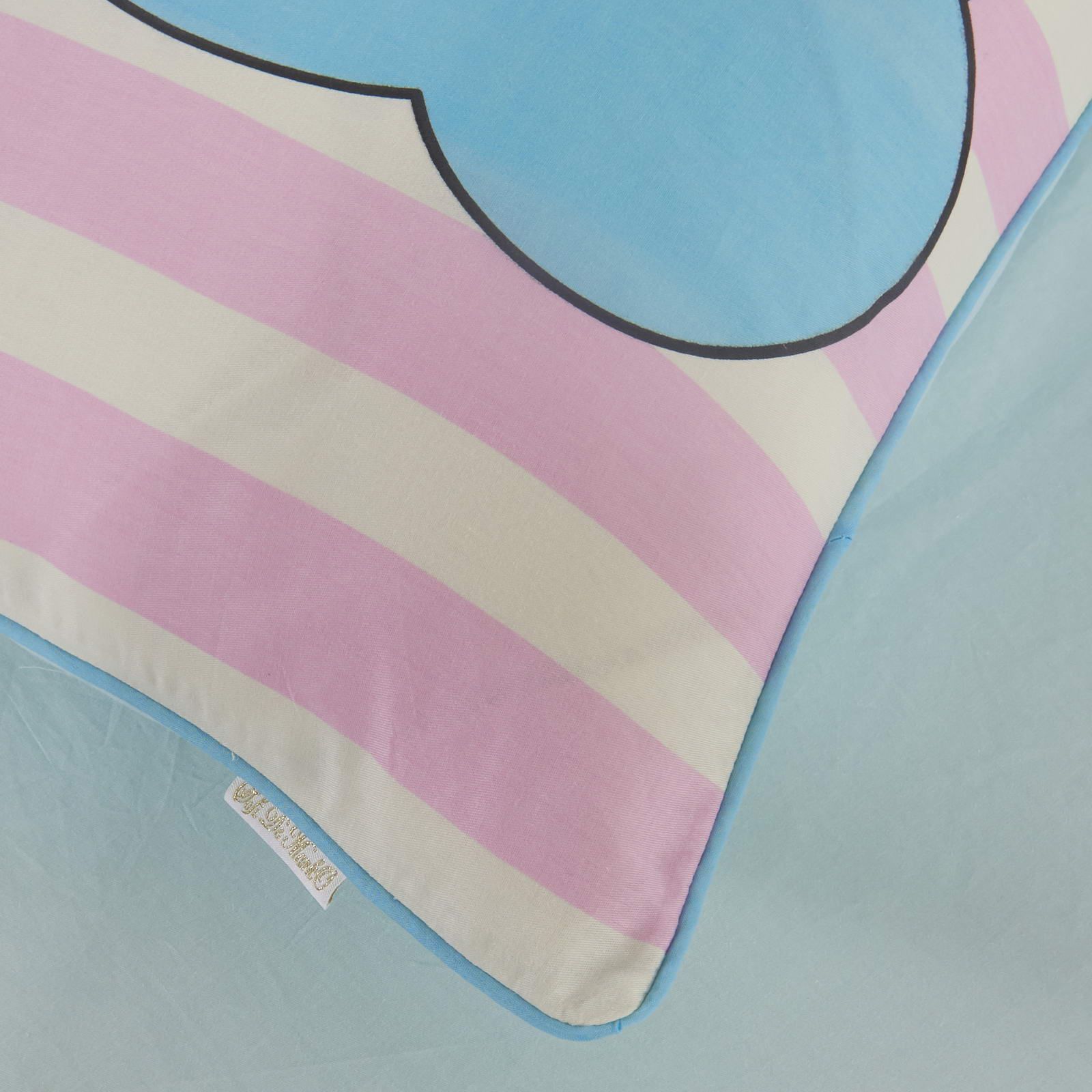 4eceef1849f2a3c8446bbbecd4150e05