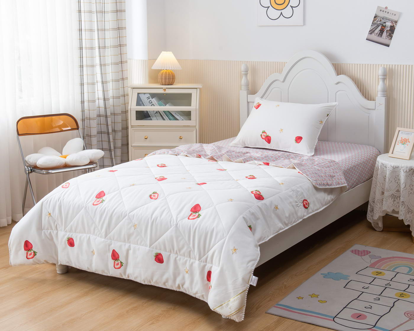 8xofp24n22w9p6rd569ipiie82ukp4pt ДЕТСКИЙ КОМПЛЕКТ STRAWBERRY (БЕЛЫЙ)