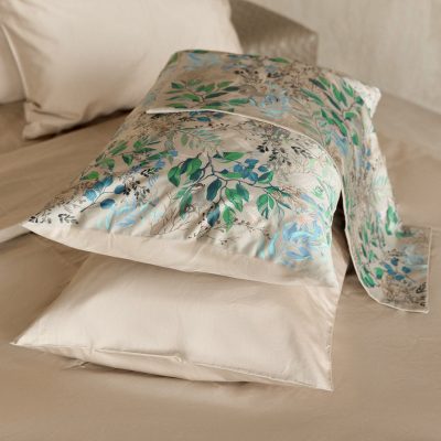 Наволочка MOLLEN таинственный лес в песочно-бежевом. САТИН. 50х70 см